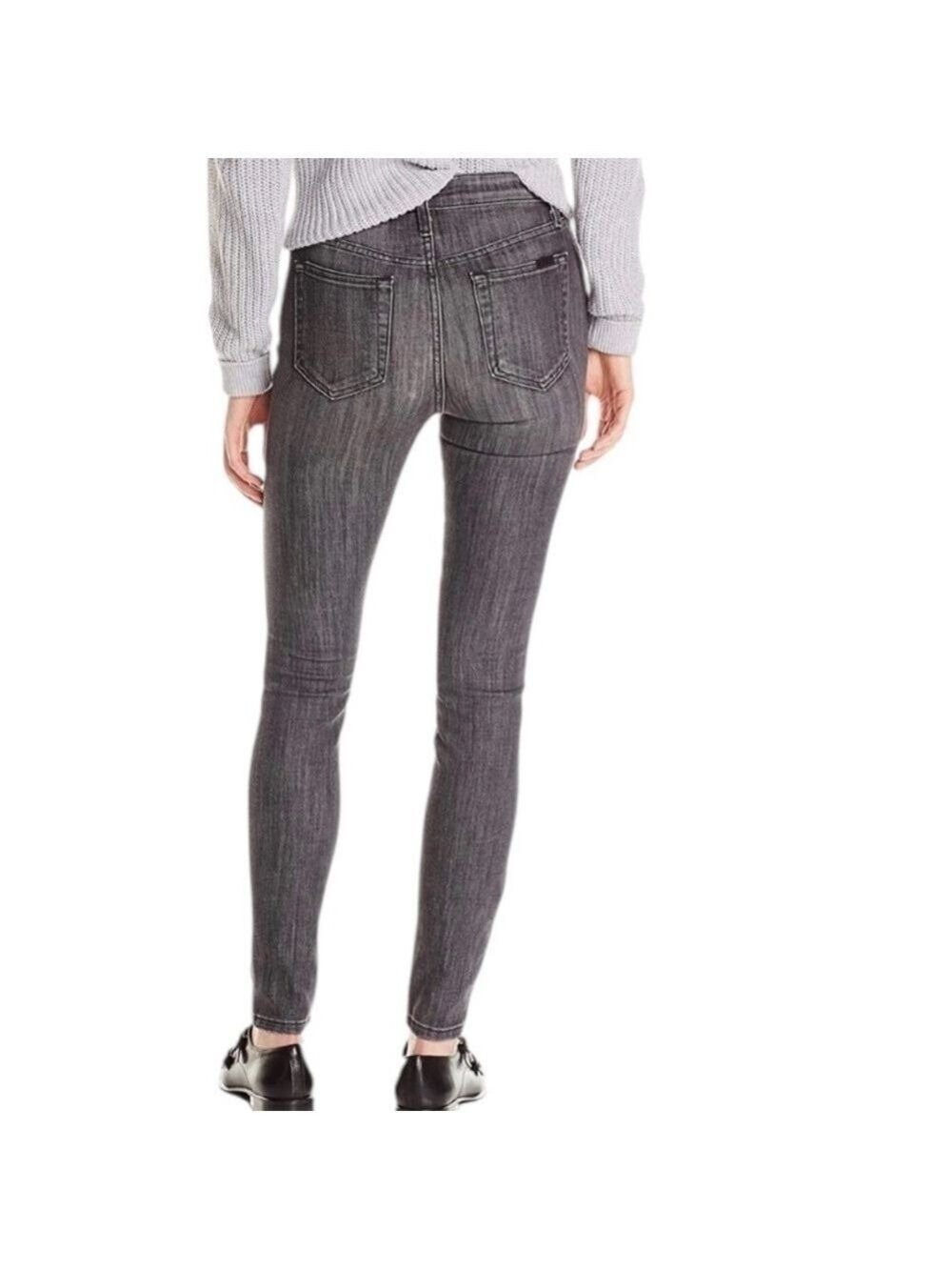 Joe's Jeans The Skinny Jeans in Nicolien Wash Size 26